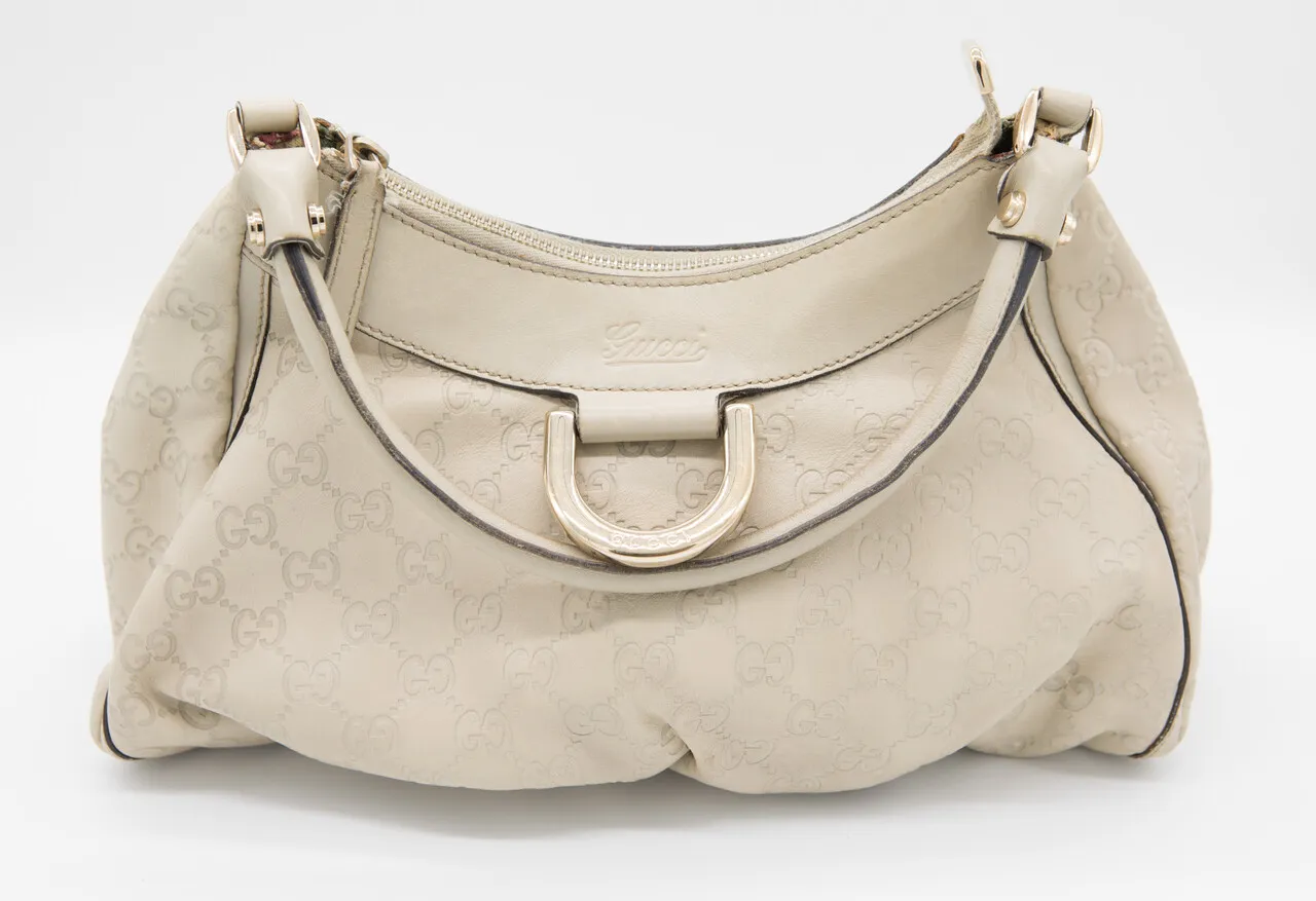 구찌. 버버리. 까르티에 가방
					무빙세일
					Los Angeles