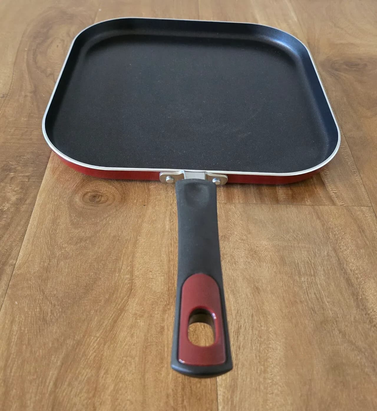 사각 프라이팬 (새것)
					무빙세일
					Los Angeles