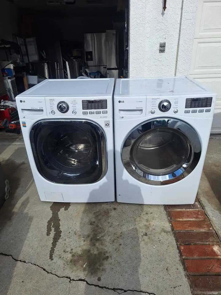 LG 세탁기.건조기
					전자/가전
					La Puente