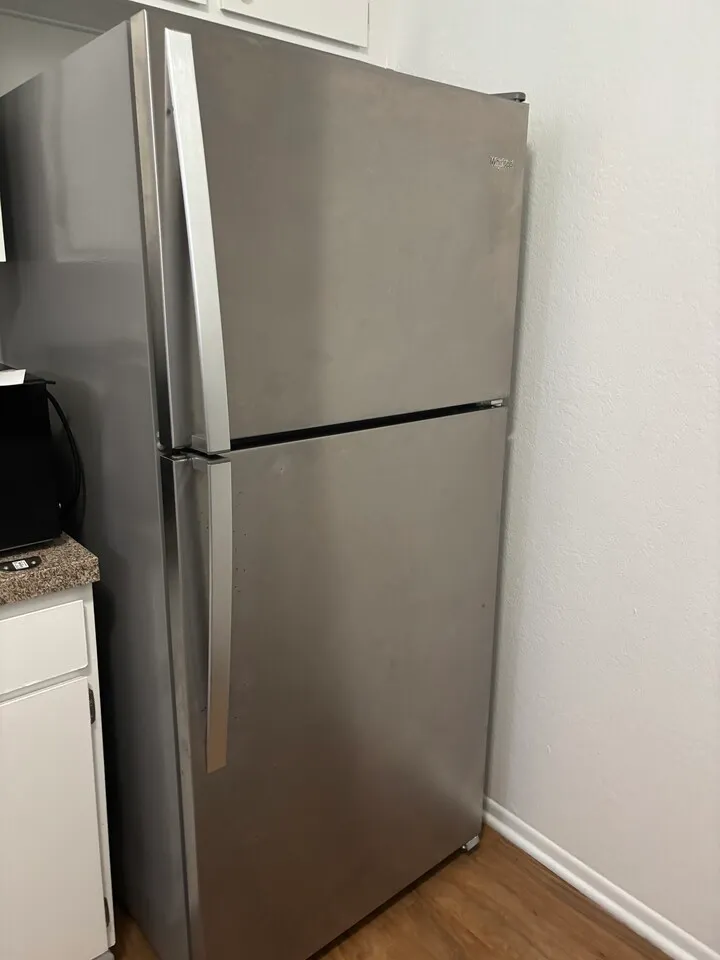 Whirlpool 스테인리스 냉장고
					무빙세일
					Fullerton (oc)