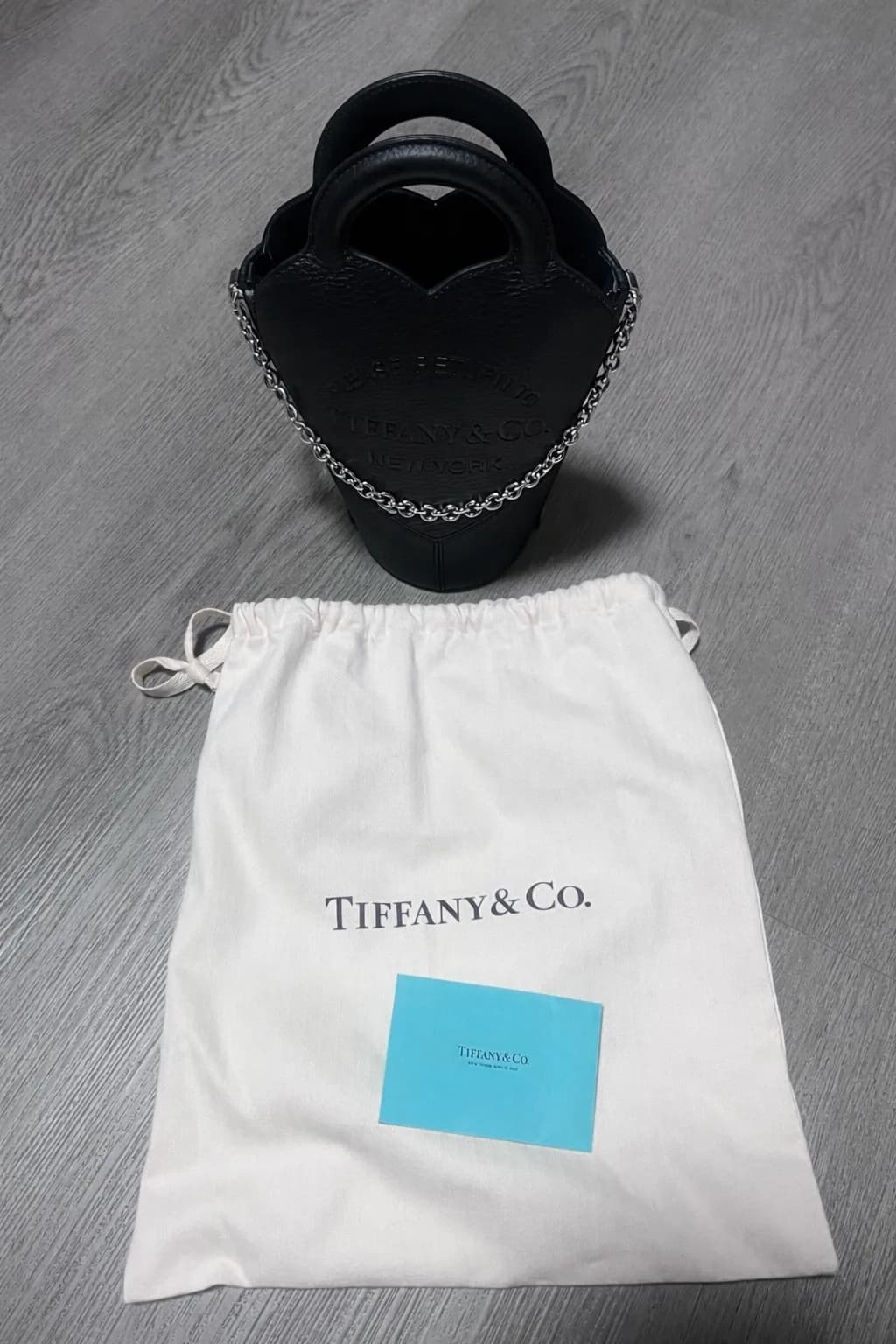 Tiffany & Co. 가방 판매합니다 새상품
					무빙세일
					Buena Park