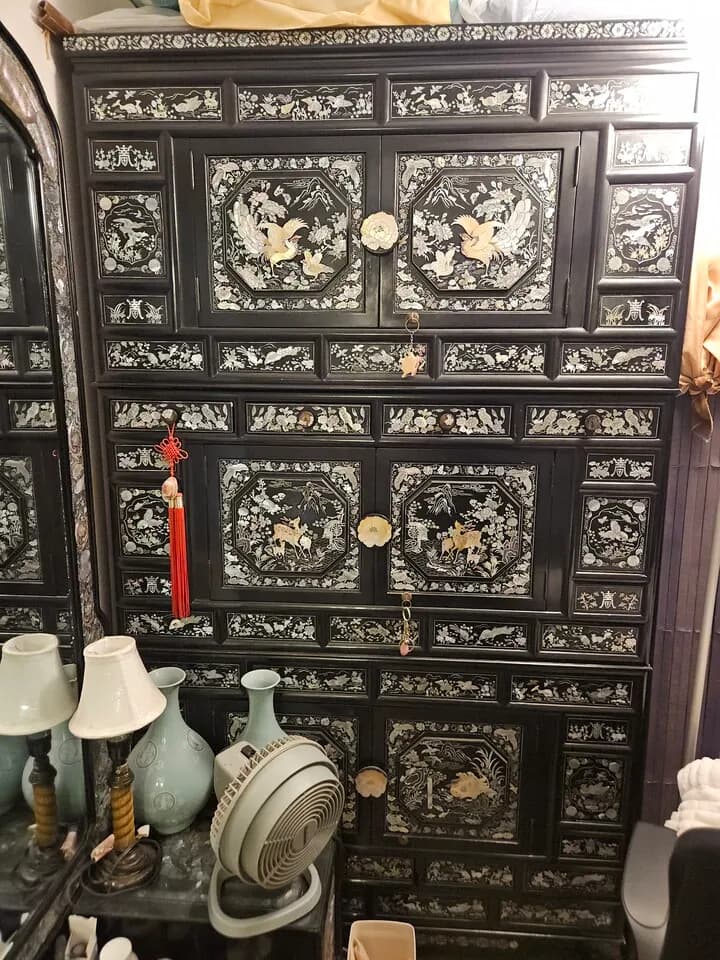 자개농
					무빙세일
					Cerritos