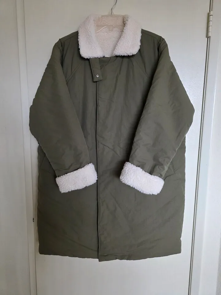 겨울코트
					의류/패션
					Buena Park