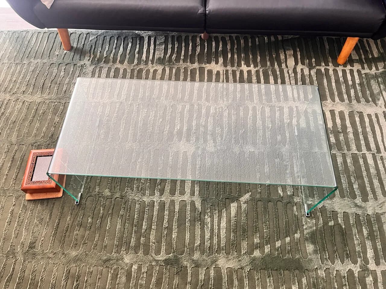 유리 커피 테이블
					가구
					Koreatown La