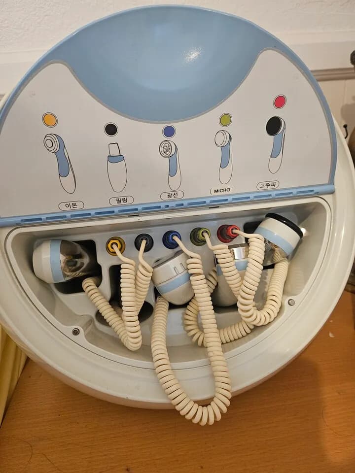 세라젬 홈케어 마사지기
					전자/가전
					Van Nuys