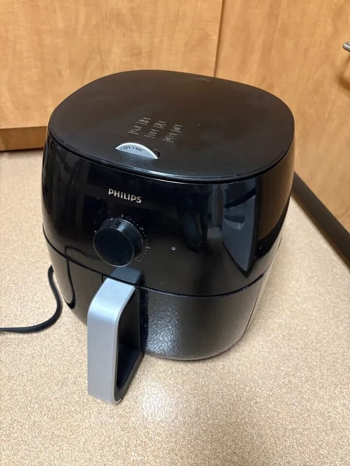 필립스 에어프라이어
					무빙세일
					Los Angeles, Irvine