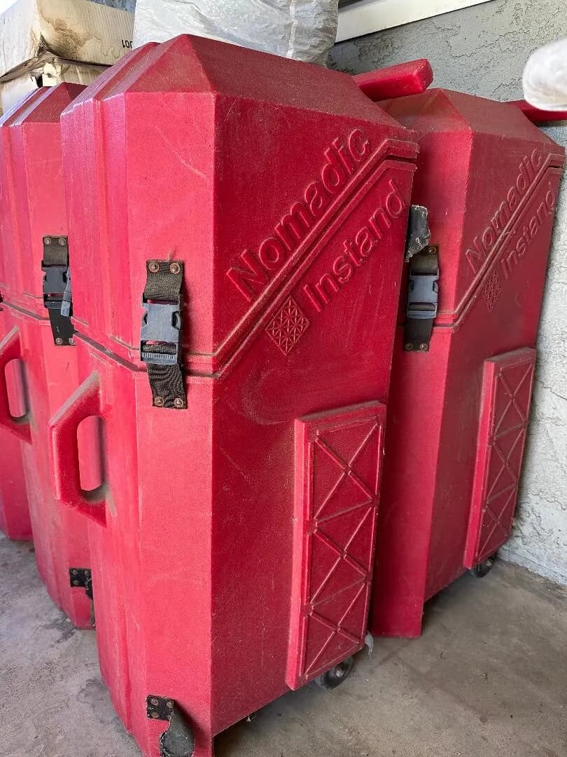 Nomadic Instand
					무빙세일
					Orange