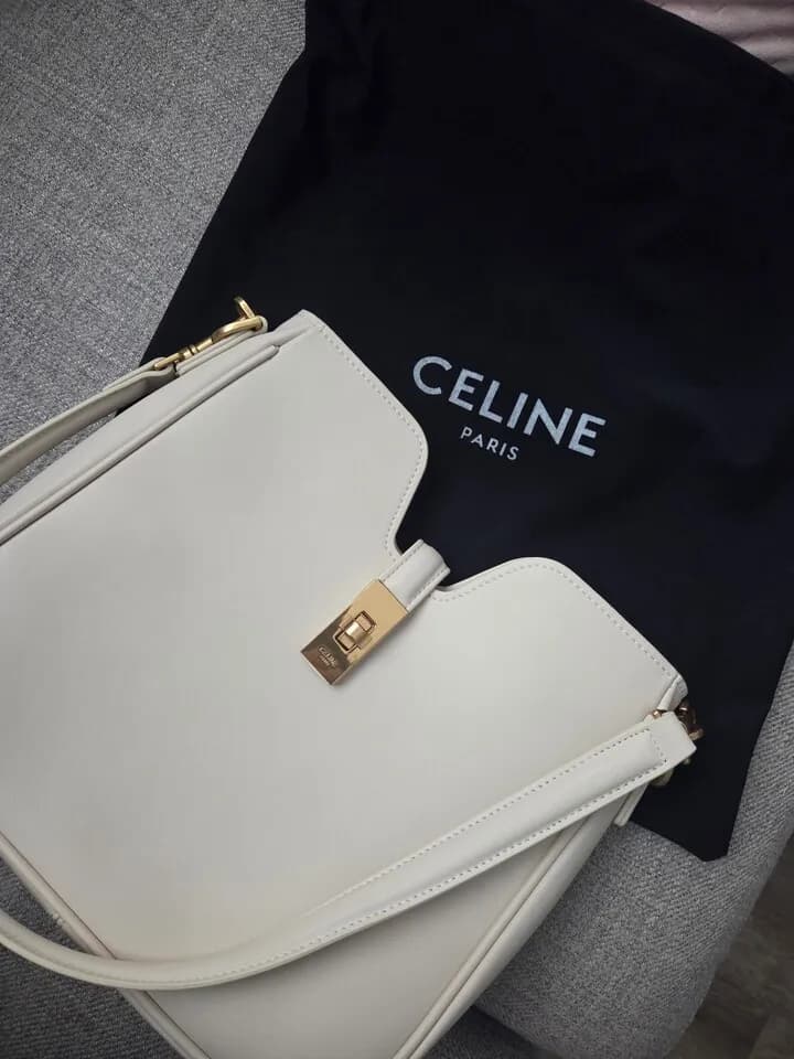 celine 가방(가)
					의류/패션
					부팍