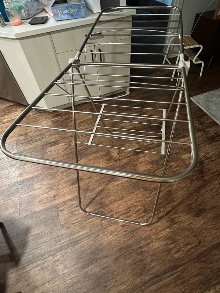 빨래건조대
					무빙세일
					Los Angeles