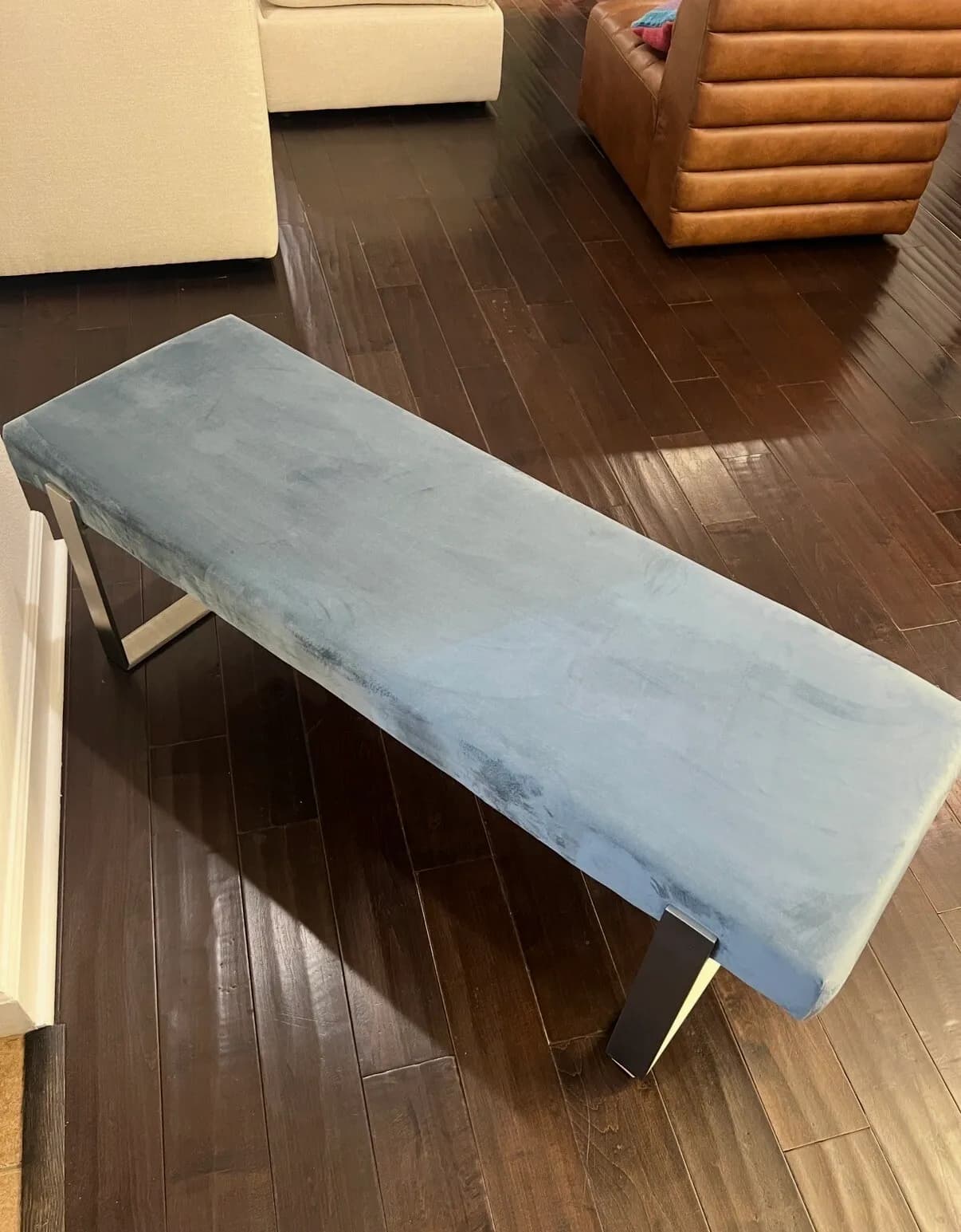 bedroom bench, queen mattress box spring
					무빙세일
					Los Angeles