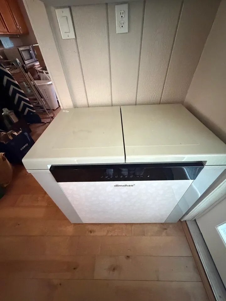 ESTATE SALE (무빙 빅 세일) !
					무빙세일
					Buena Park