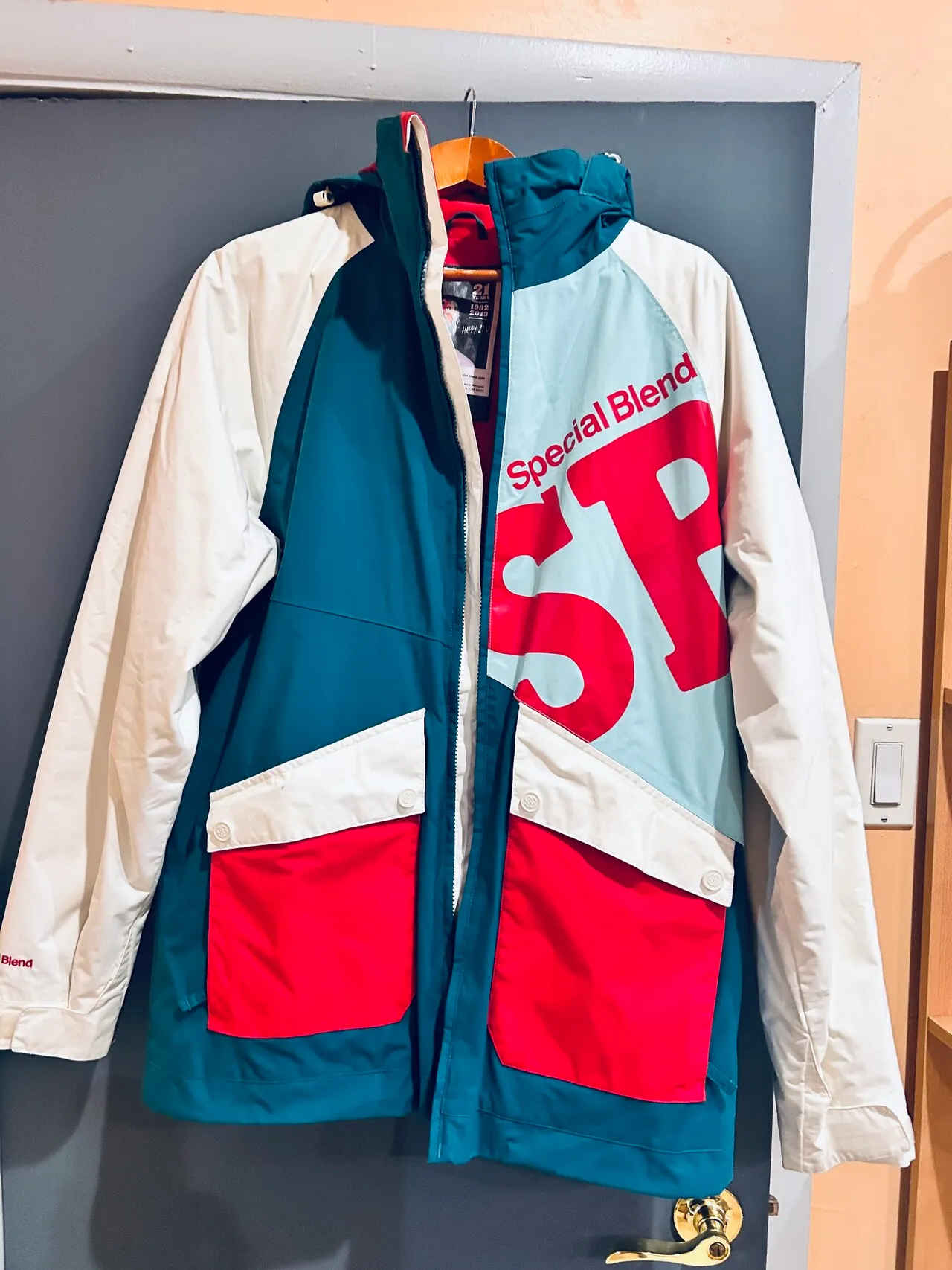 남자 스키복 M
					의류/패션
					Los Angeles