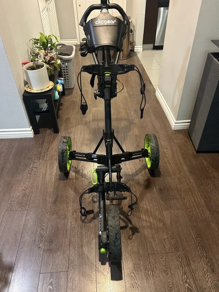 Clicgear 골프카트 팝니다.
					운동/건강
					K-town