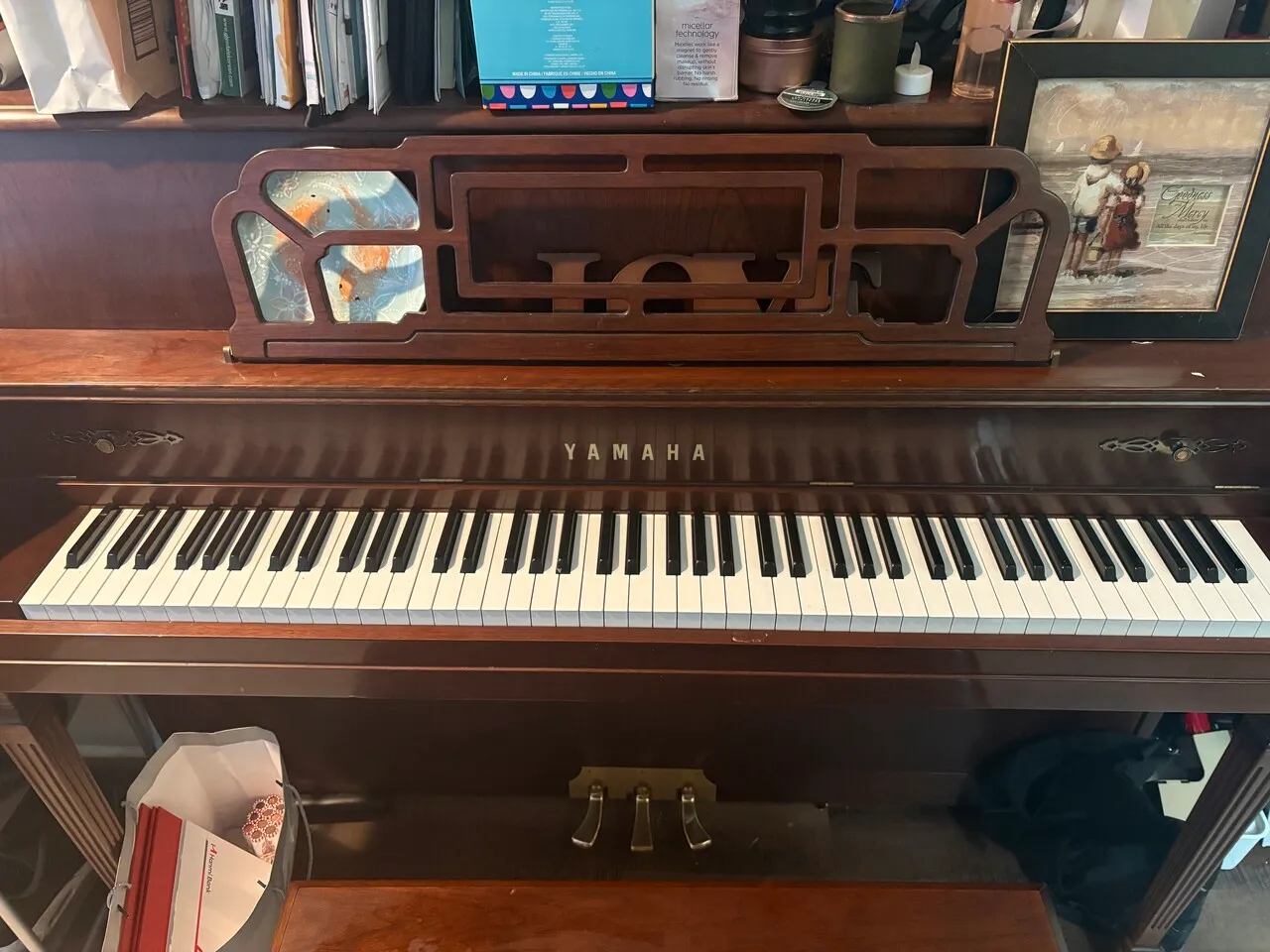 야마하 피아노
					기타
					Valencia