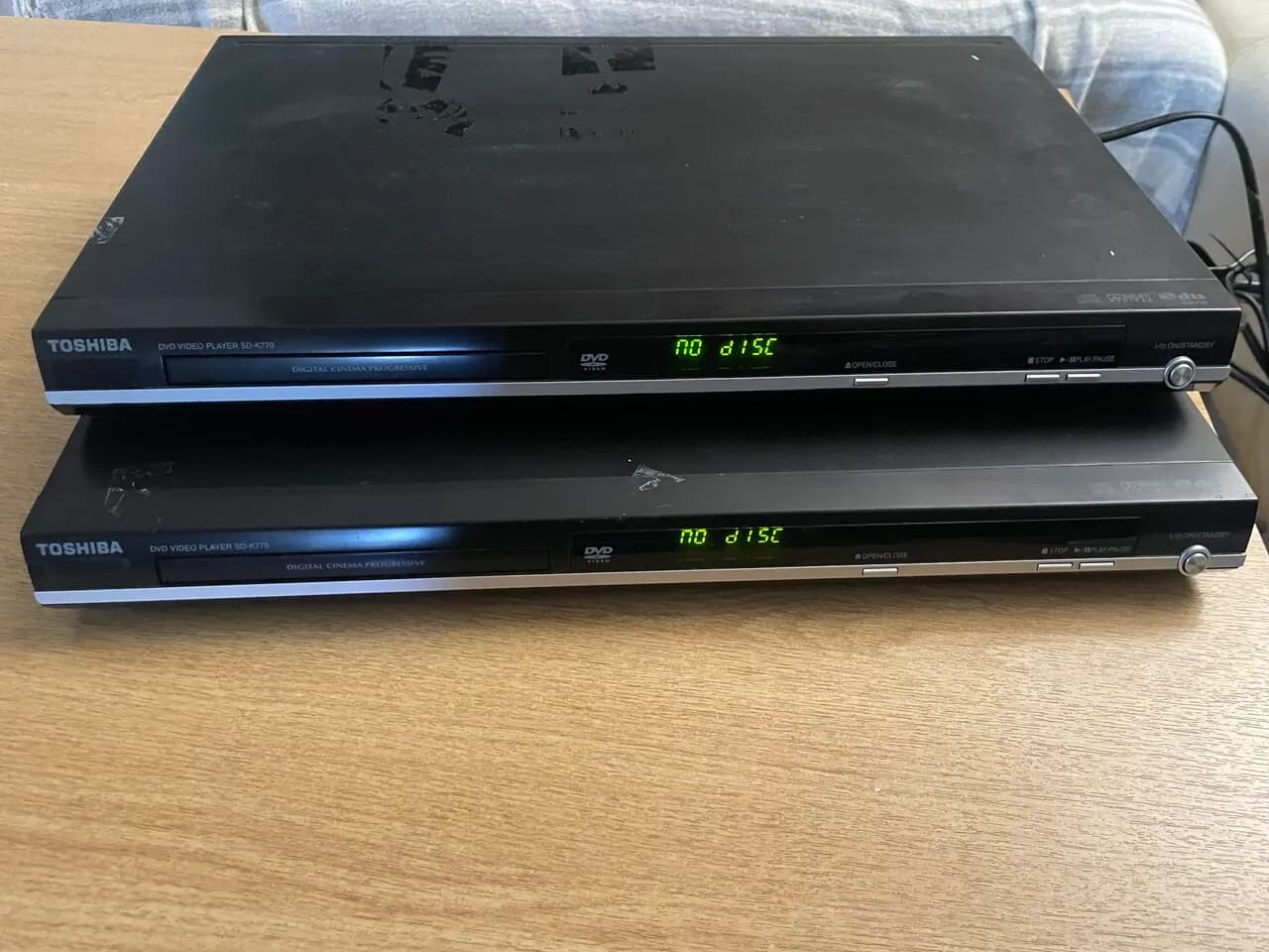 DVD (토시바)
					전자/가전
					LA