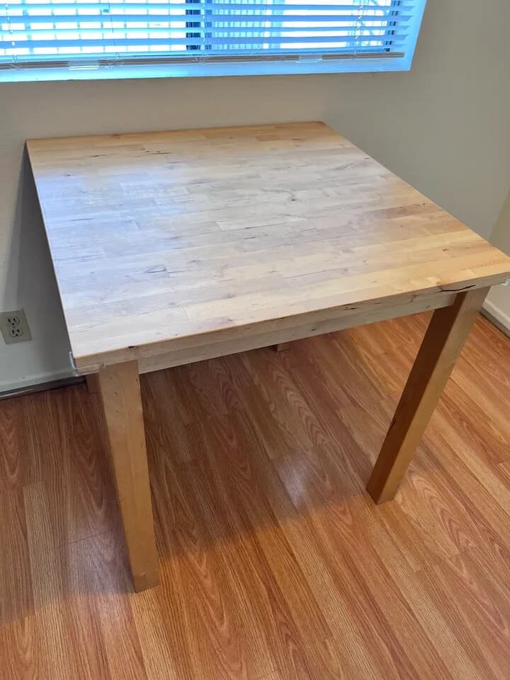 탁자, coffee table, 의자, 미니 전자렌지
					무빙세일
					Gardena