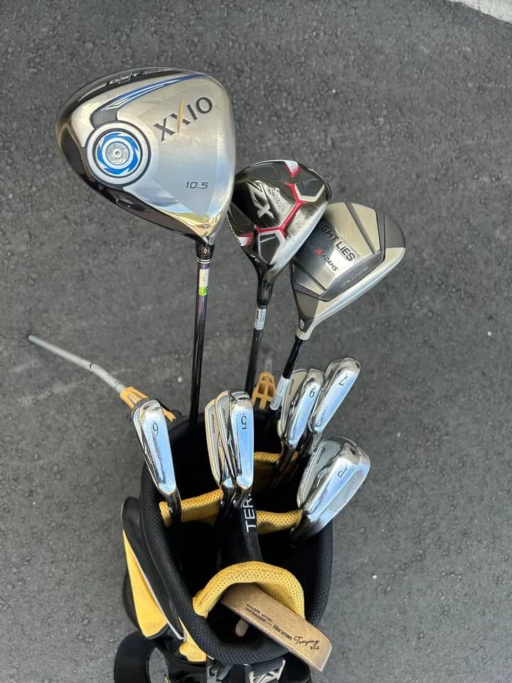 남성용 골프 풀 셋트 plus 커트 포함
					운동/건강
					Buena Park