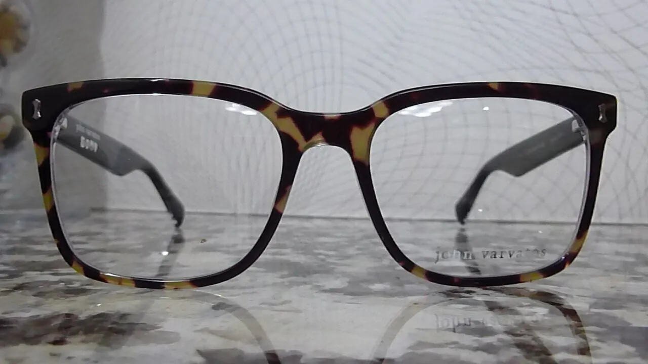 실용적이고/기능이 뛰어난-NEW-일본-존 바바토스 안경테-3 종류
					의류/패션
					Los Angeles