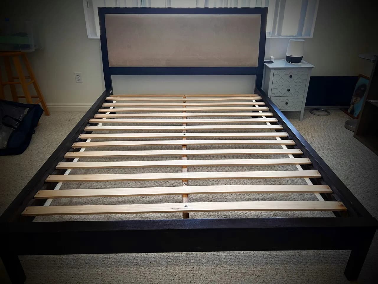 침대 프레임 2 + 매트리스 1
					무빙세일
					Buena Park