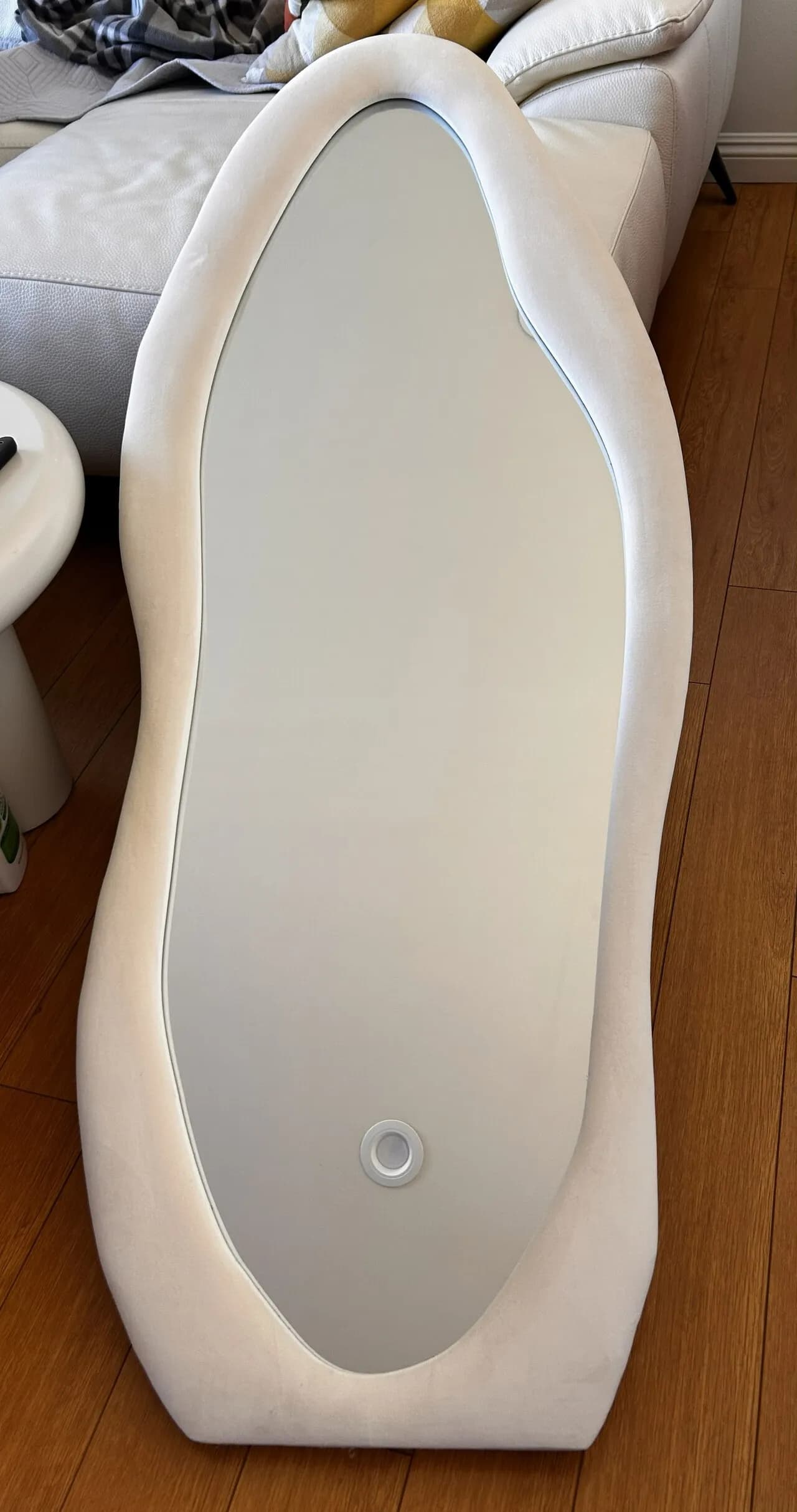 가구 - TV STAND, 거울, 램프, 옷걸이, 신발장
					무빙세일
					Buena Park