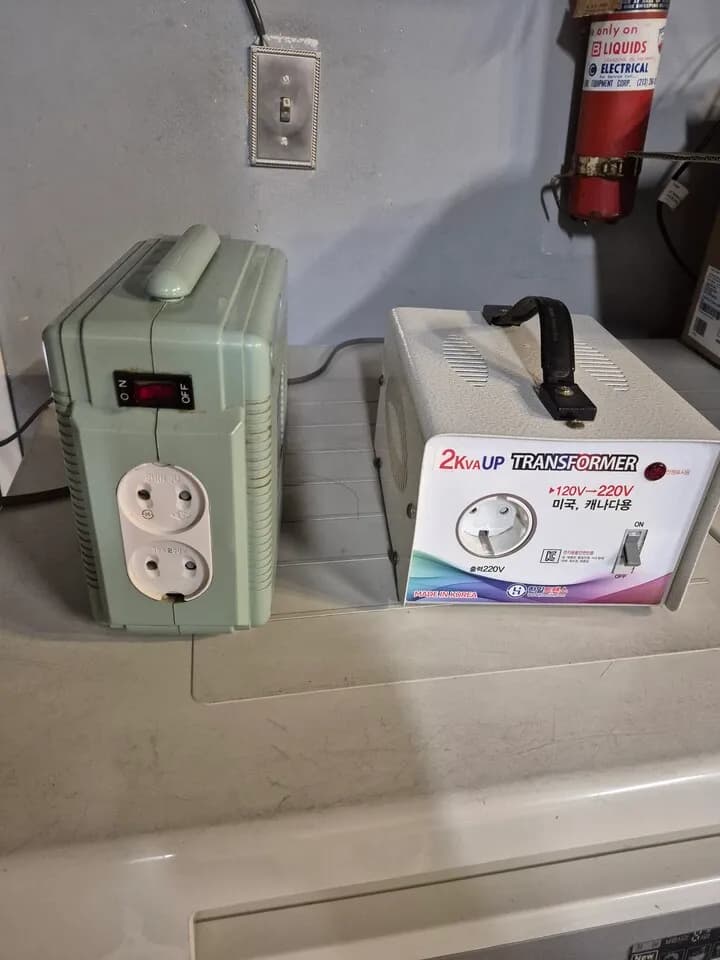 도란스 변압기
					무빙세일
					Cypress