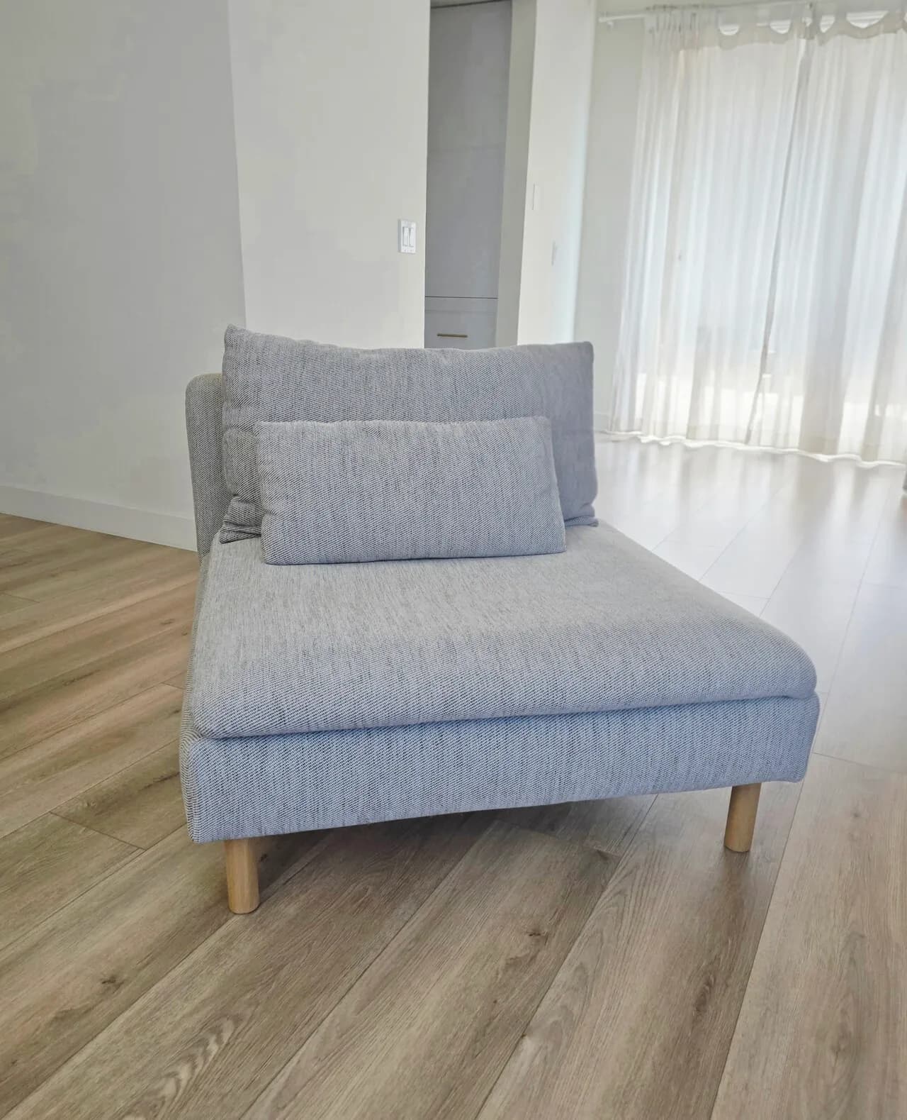 각각
					무빙세일
					Diamond Bar