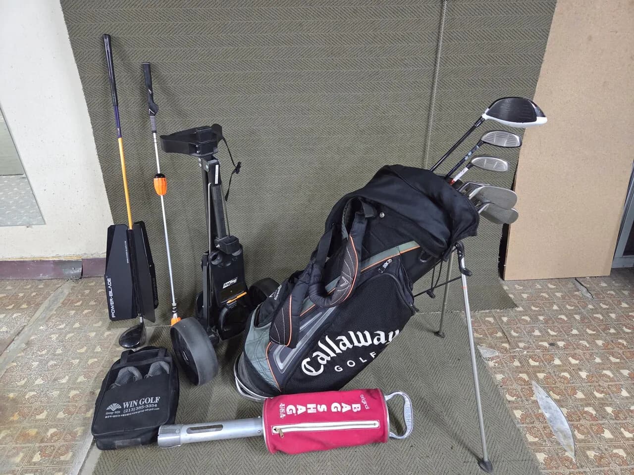 Golf set 과 용품
					운동/건강
					Los Angeles