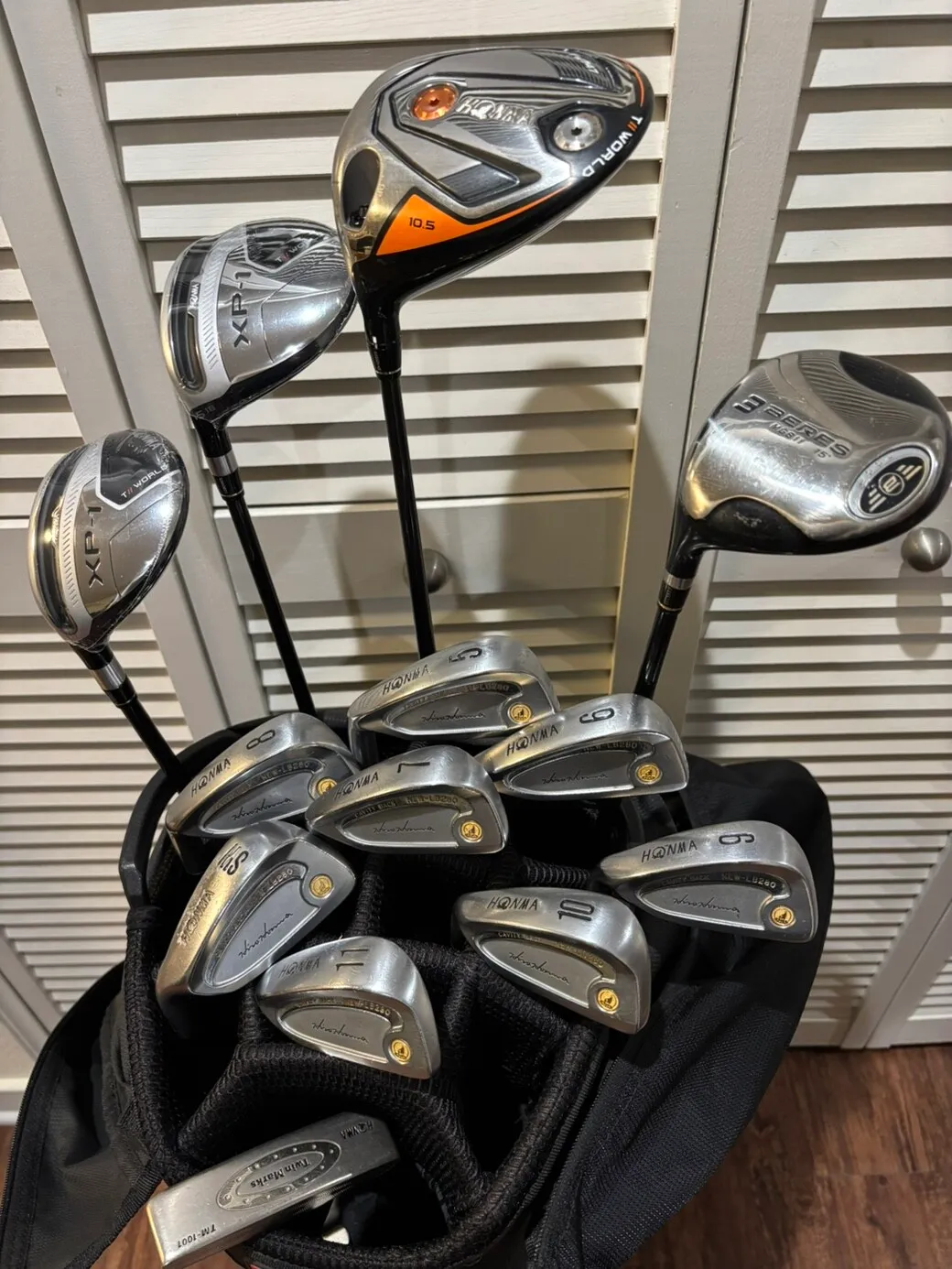 왼손잡이 Lefty HONMA GOLF LB-280 4star 24K gold
					운동/건강
					Los Angeles