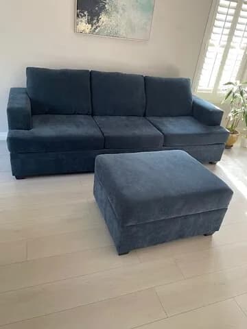 소파/오토멘 (Storage Ottoman)
					무빙세일
					Irvine