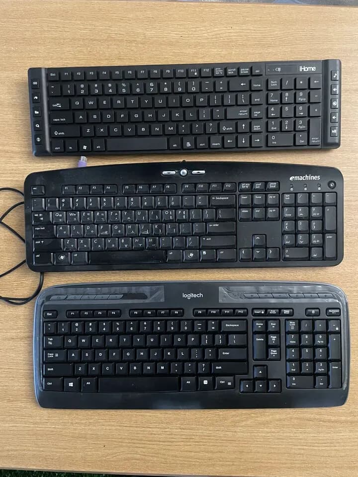 컴퓨터자판기(3개)
					전자/가전
					LA