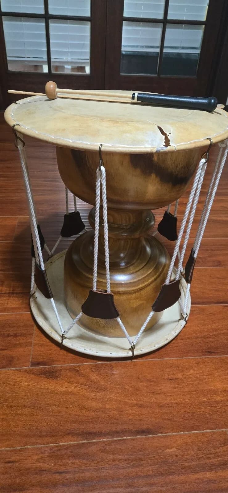 민속악기 장구
					무빙세일
					엘에이한인타운