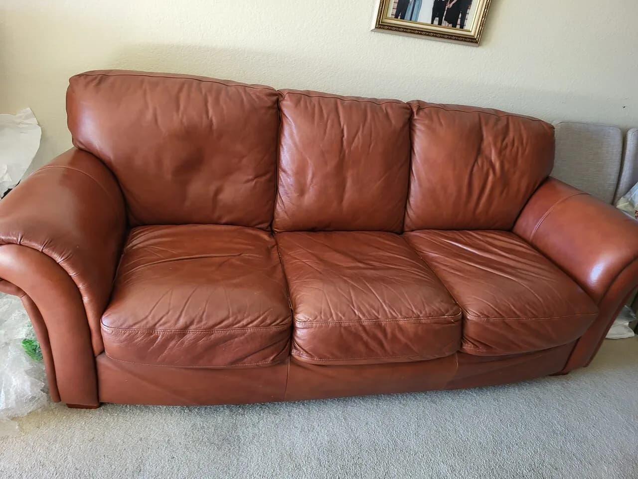 가죽 소파 급하게 팔아요
					무빙세일
					Glendale