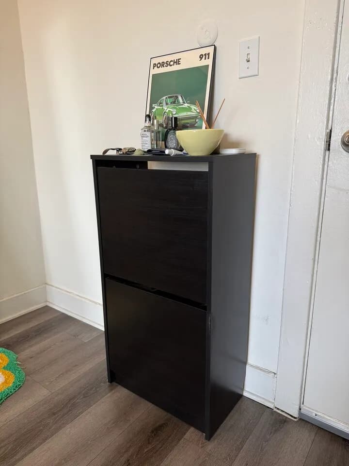 신발장 Shoe rack
					무빙세일
					Koreatown