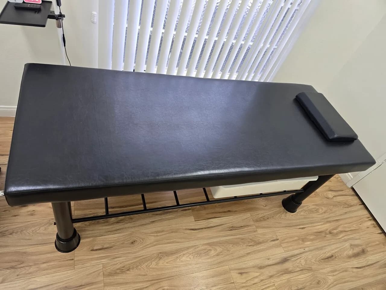 마사지 배드 & 의자
					가구
					플러튼