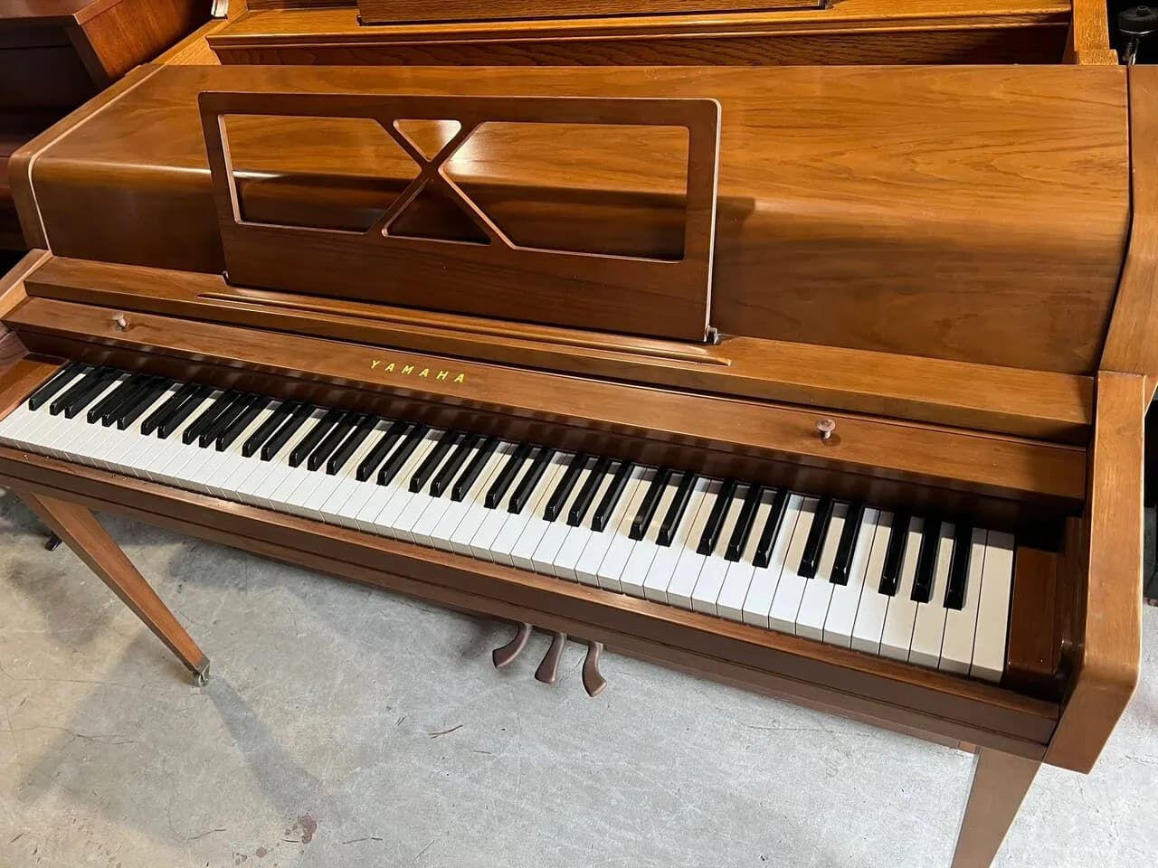 Yamaha Spinet piano 야마하 스피닛 피아노
					무빙세일
					Cerritos