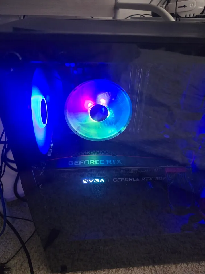 게이밍 pc 팝니다
					전자/가전
					Los Angeles