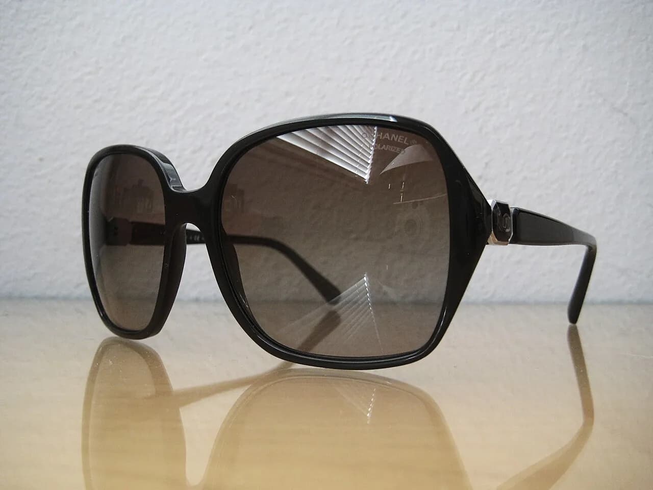 처분세일 가격내림 명품 샤넬 Polarized Sunglasses 여성용 새거 진품
					의류/패션
					Norwalk