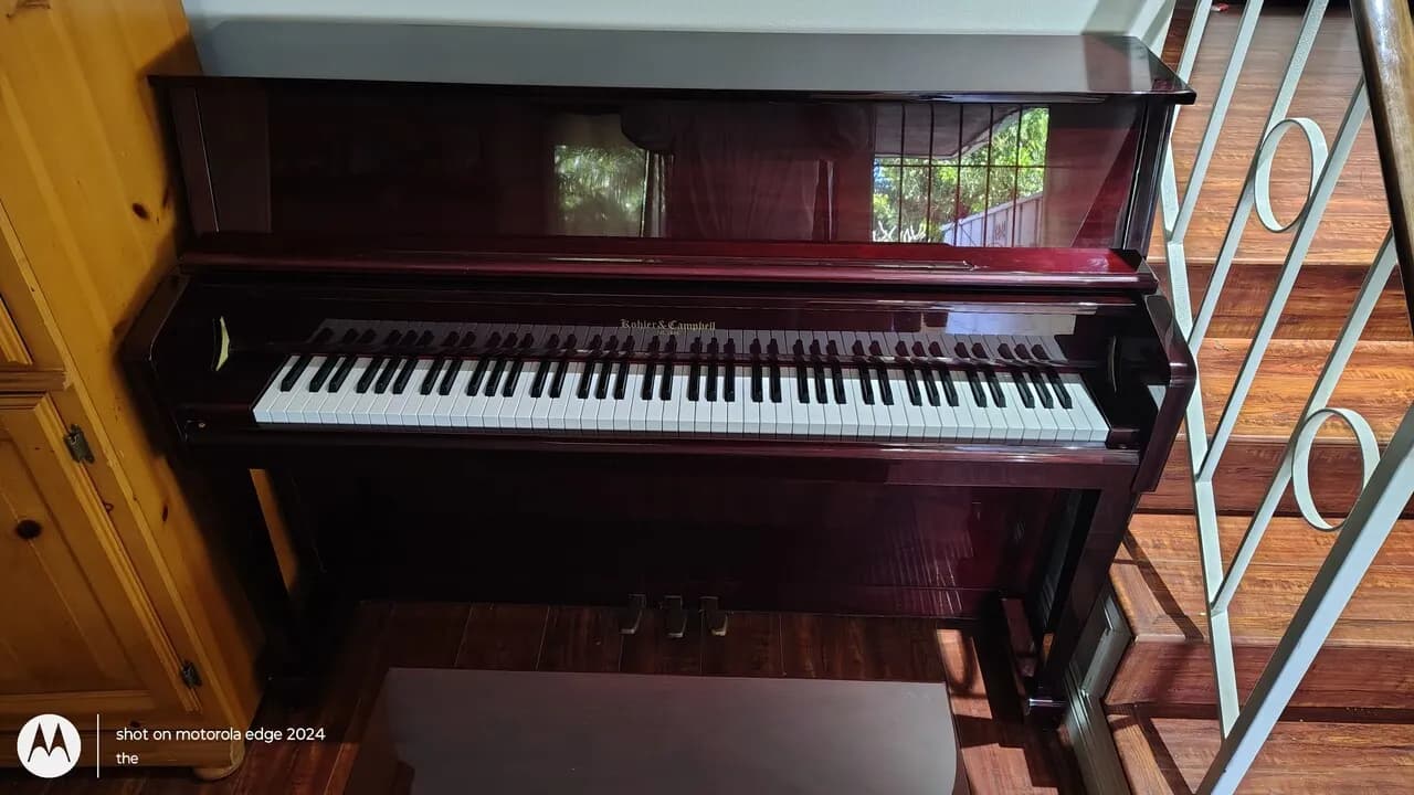 Piano
					무빙세일
					La Habra
