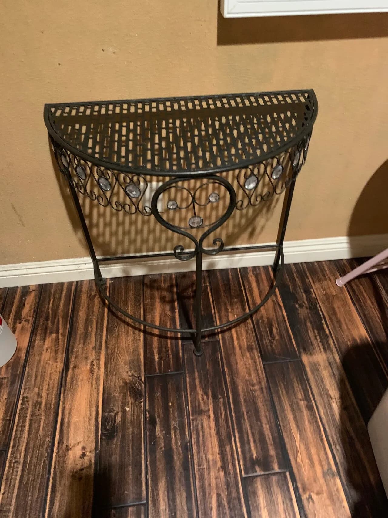 Home decor table
					무빙세일
					Buena Park