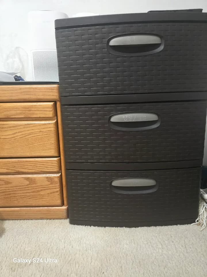 STERILITE 설합장
					가구
					Los Angeles