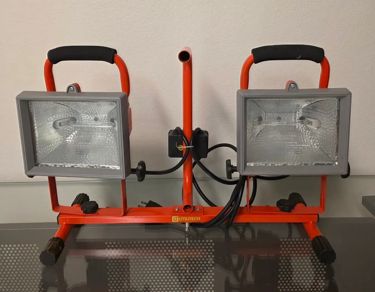 Floor Stand Halogen
					무빙세일
					Gardena