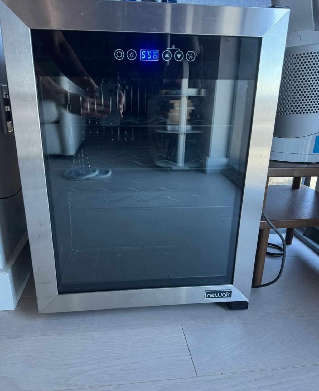 Newair wine fridge
					무빙세일
					Los Angeles