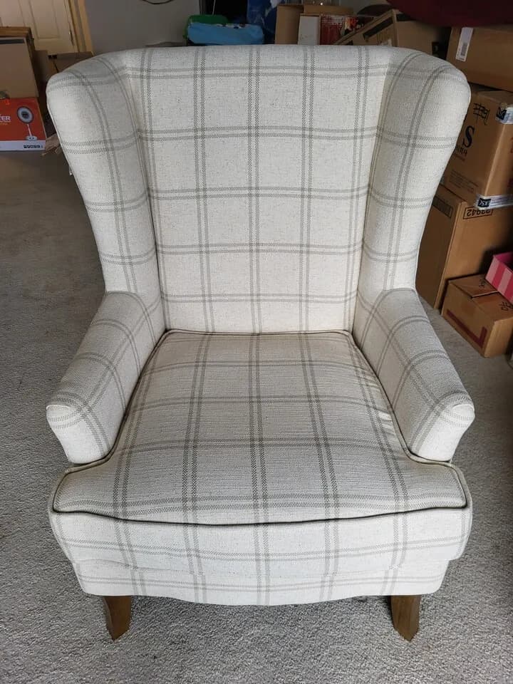 Jofran Lacroix Parchment Fabric Accent 의자 급하게 팝니다
					무빙세일
					Glendale