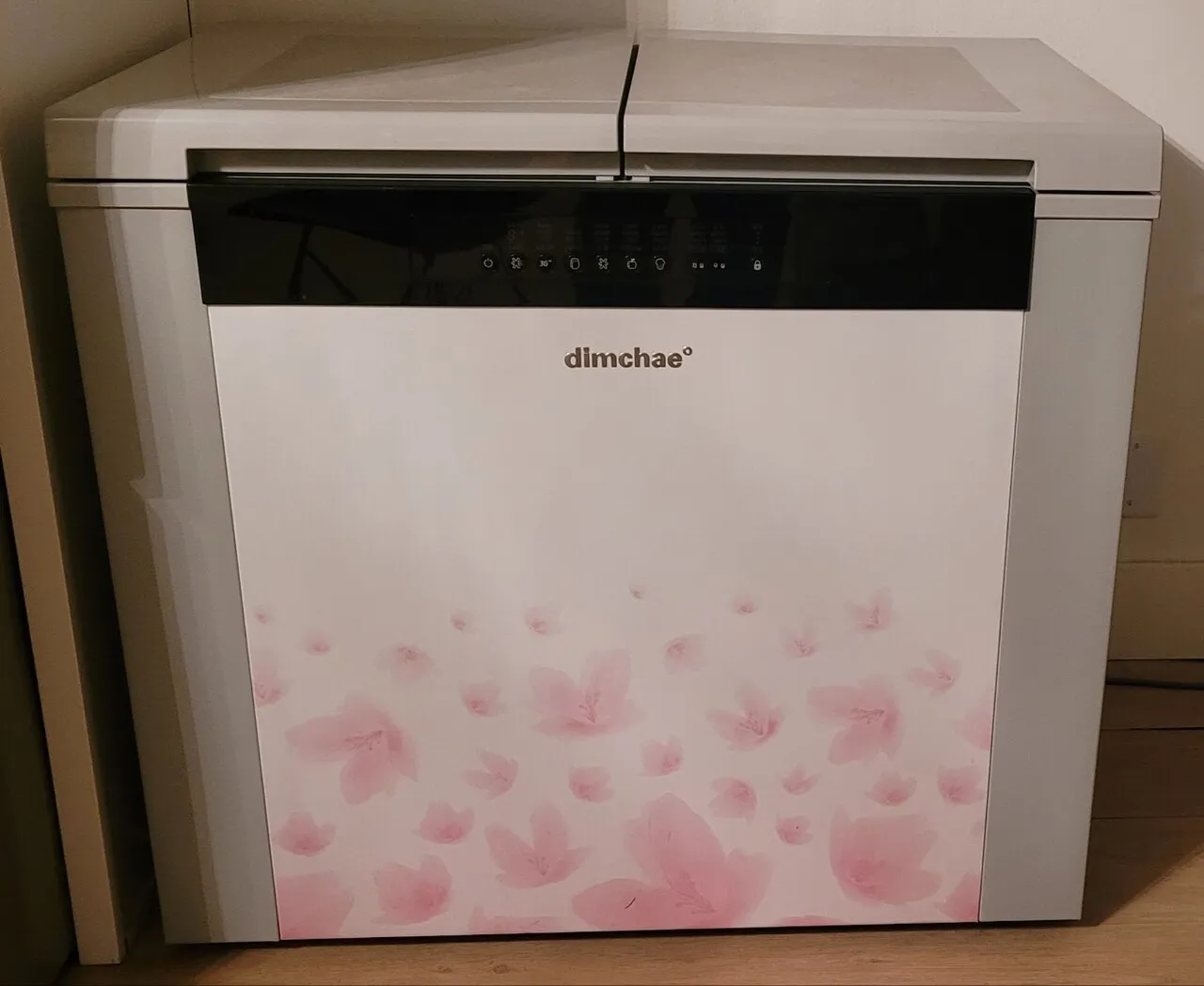 딤채 김치냉장고 뚜껑형
					전자/가전
					Buena Park