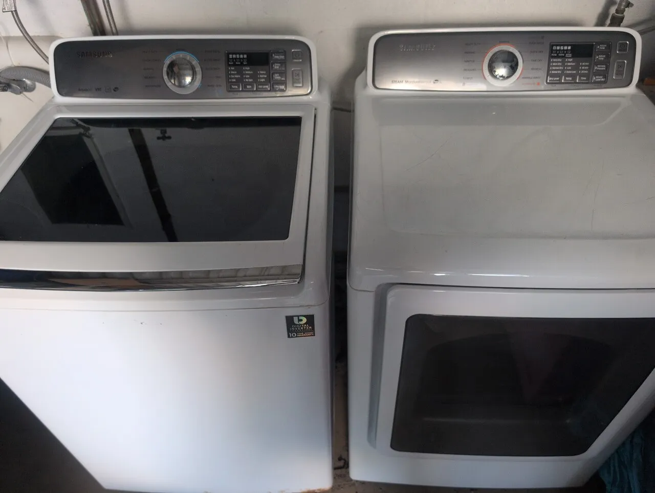 삼성 세탁기 & 건조기 세트
					무빙세일
					Los Angeles
