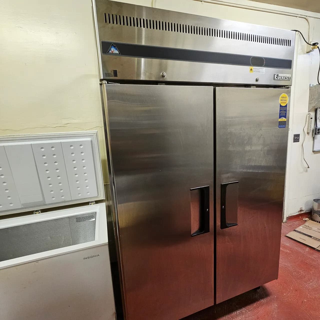 상업용 냉동고 판매합니다
					무빙세일
					Los Angeles