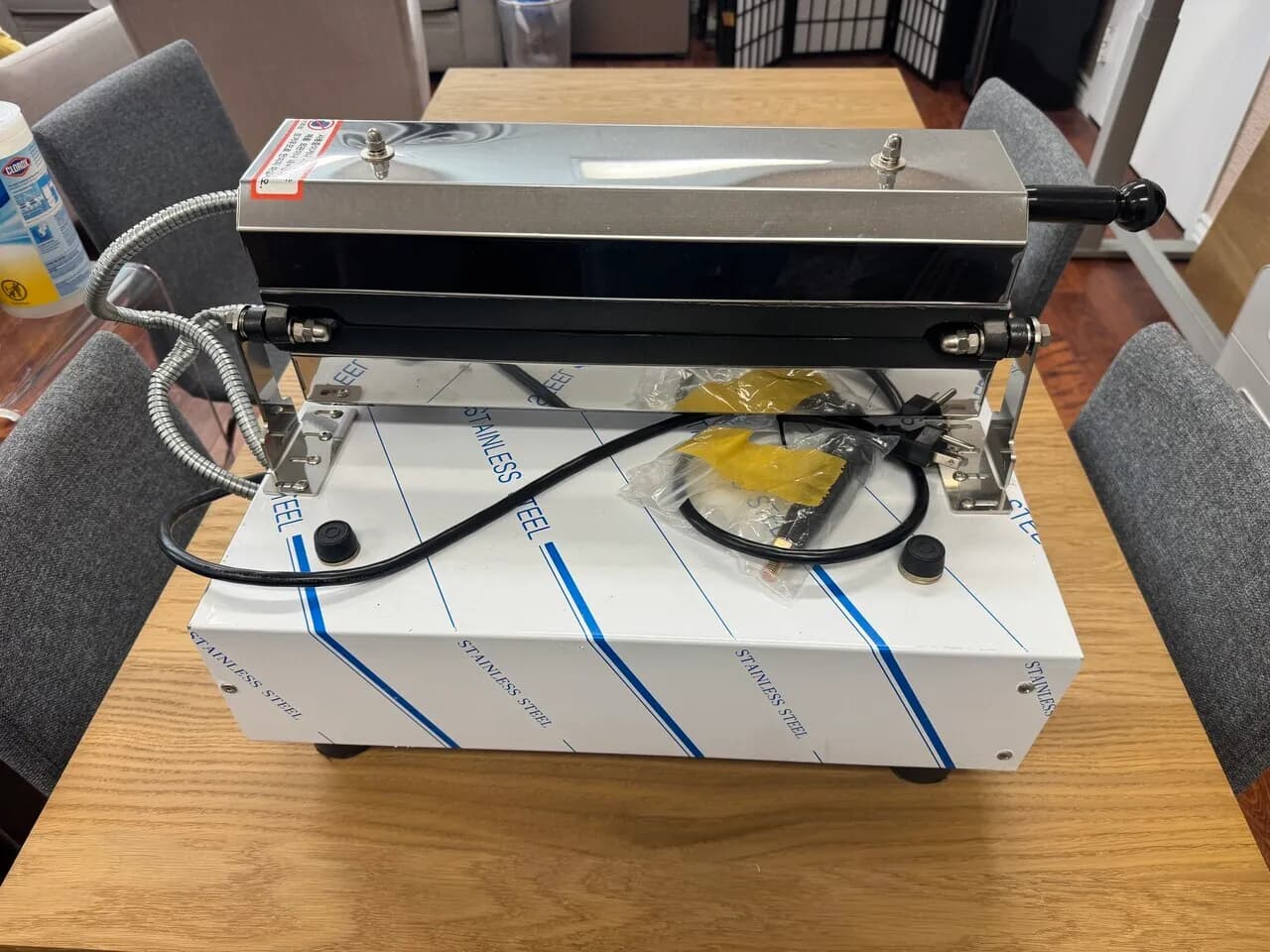 전기식 호두과자 메이커 ( 상업용)
					무빙세일
					Los Angeles