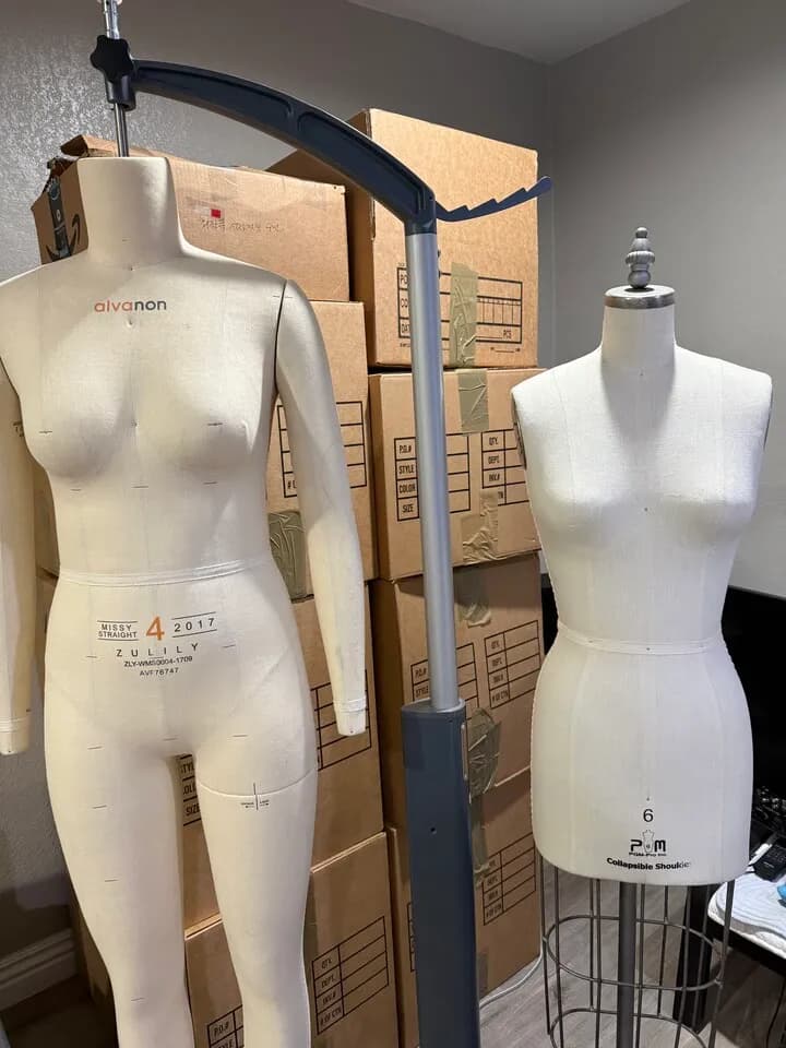 Dress. Form
					의류/패션
					Los Angeles K Town