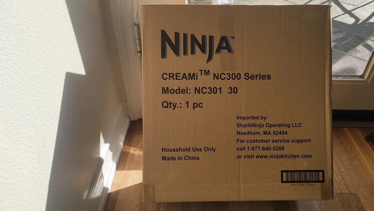 아이스크림 머씬(새제품)+제습기(세제품)
					무빙세일
					Oc.la