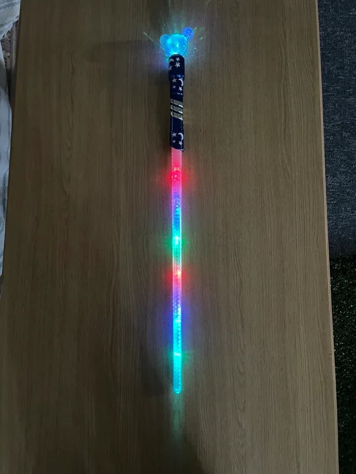 디즈니 빛나는 봉
					기타
					LA